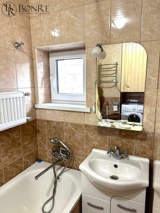 Здам апартаменти. Ромни. Вознесенська 22.