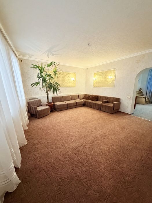 Сдается уютный дом  в центре.