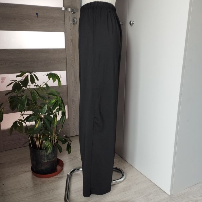 Spodnie damskie szeroka nogawka – rozmiar 36/38 – Shein