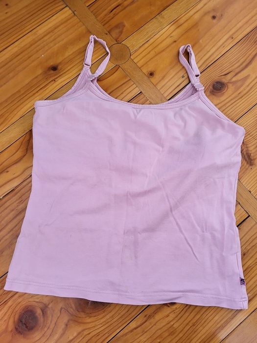 віддам одяг безкоштовно жіночий для годуючих є