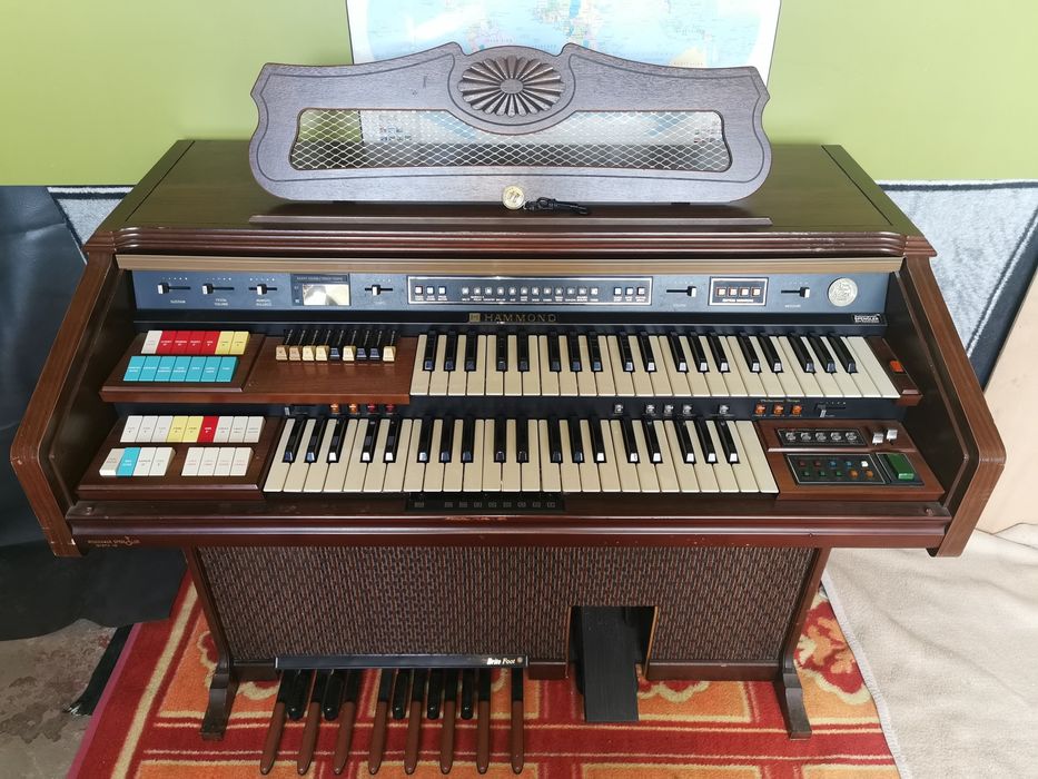 Organy Hammond 146K2