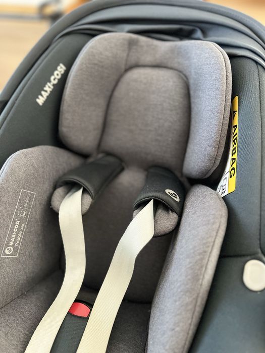 Maxi Cozi Pebble 360 + Isofix