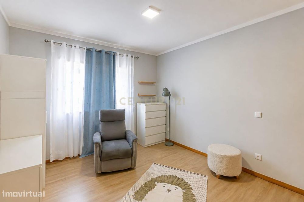 T2 Em Ermesinde — 106 M², Áreas Extraordinárias E Qualidade Impecável
