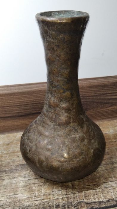 Вази глечики різні