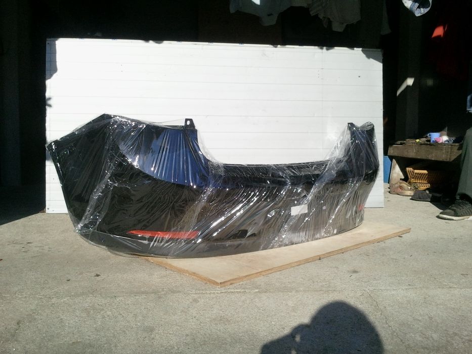 Para choques traseiro Seat Ibiza 6j 5 portas