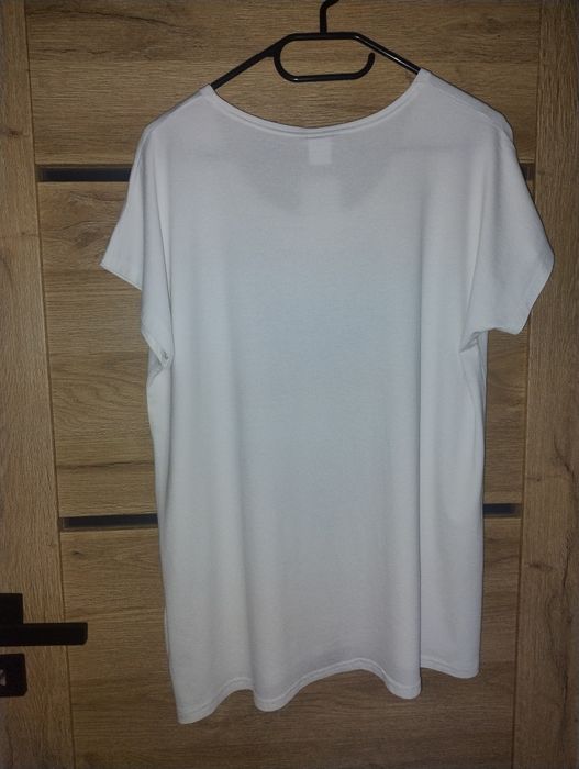 Bluzka z krótkim rękawem nowa rozmiar L/ XL