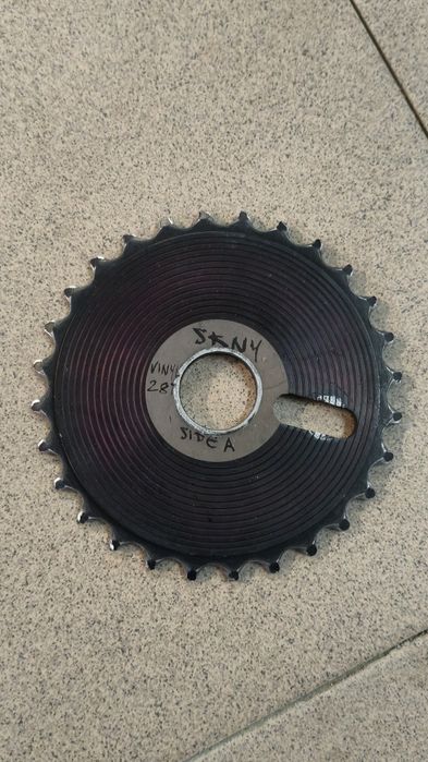 Zębatka BMX sprocket SKNY vinyl 28t