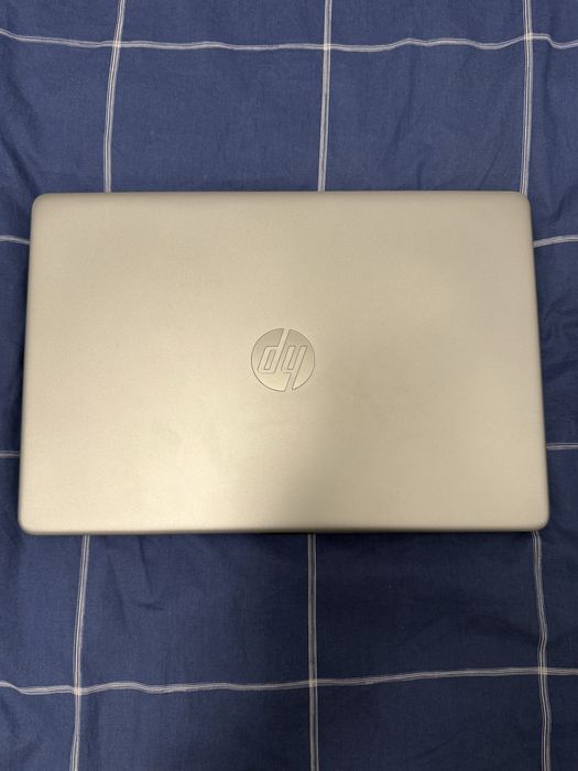 HP Laptop 15s fq0xxx