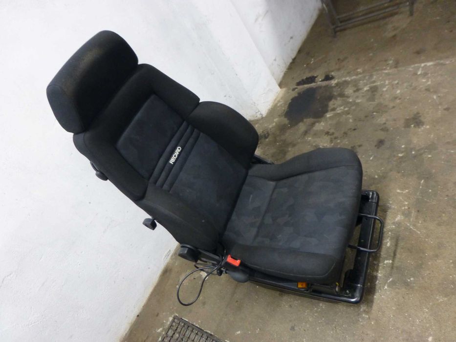 fotel lewy przód RECARO kubełek pompowany ortopedyczny KBA 91284