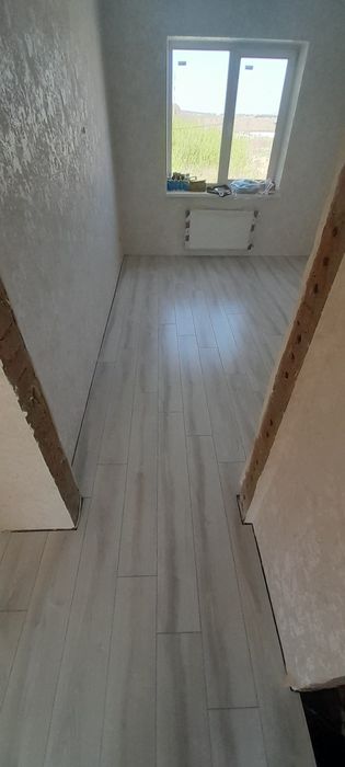 Укладка и ремонт ламината