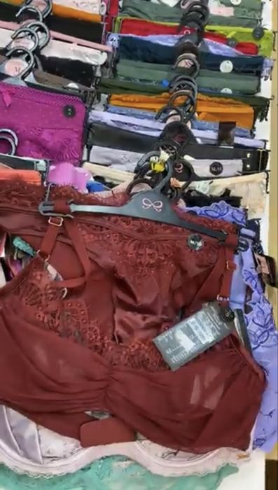 Hunkemöller 24.25€/кг, білизна жіноча, мереживо, сток оптом, гуртівня білизни