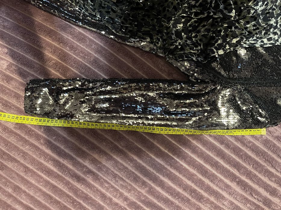Сукня asos в паєтках