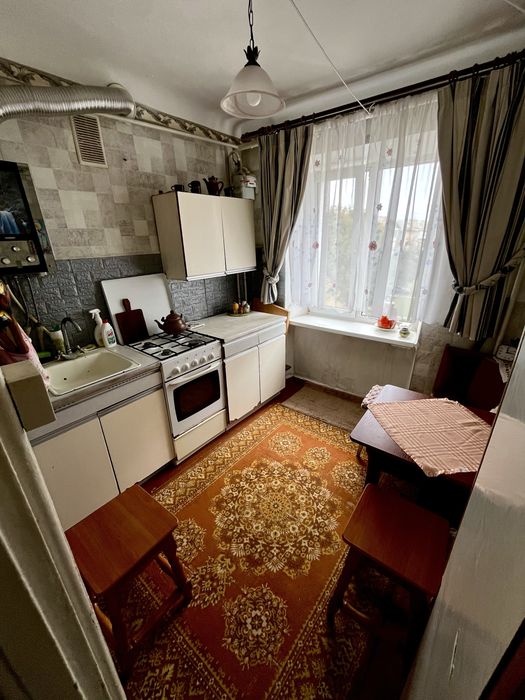 Продаж 3 кім.квартири у м.Шептицький