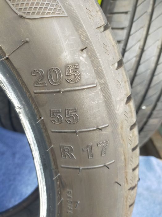 205/55R17 Kleber