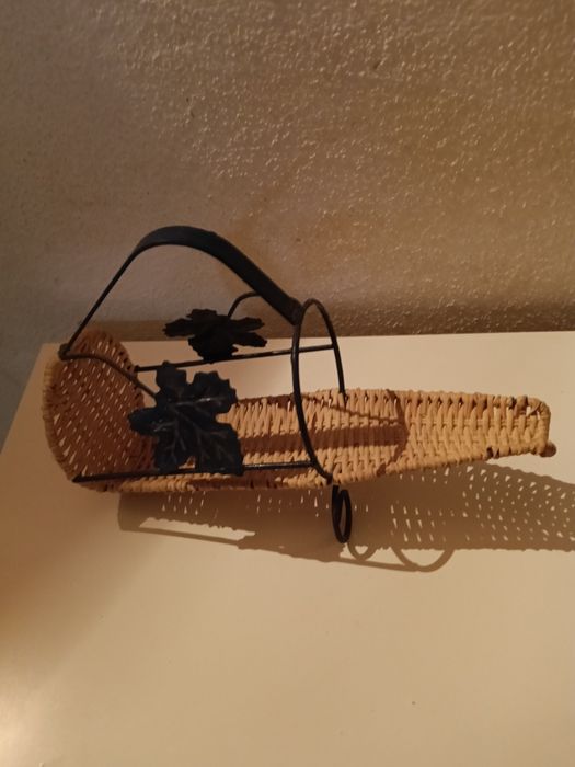 Suporte porta garrafa