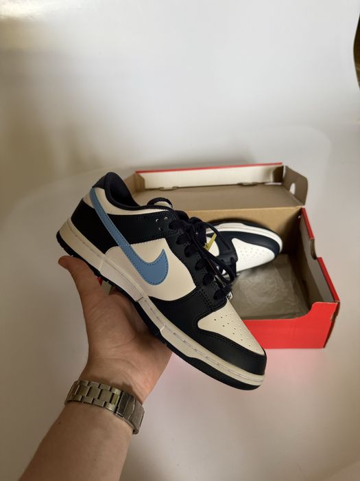 Оригінал! Унісекс Nike Dunk Low 41р (FN7800 400) шкіряні найк данки