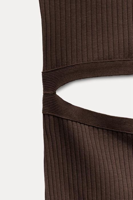Шоколадна сукня в рубчик від Zara p.S