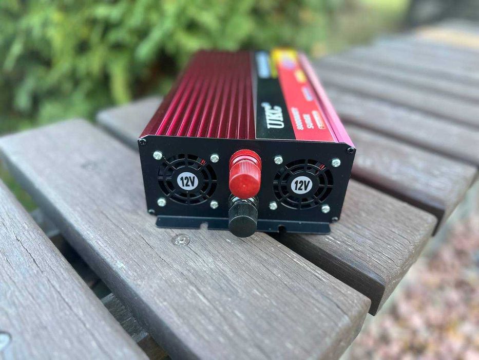 Инвертор 12v UKC 4000W Перетворювач Інвертор Инвертор Преобразователь