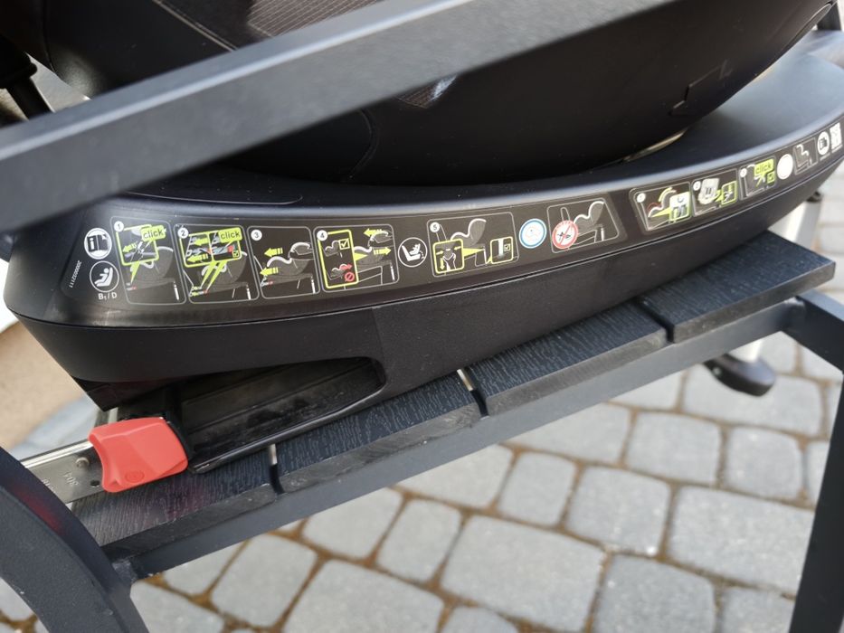 Fotelik Britax Römer Dualfix 2 R