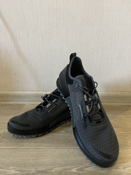 Кроссовки ECCO BIOM 2.0