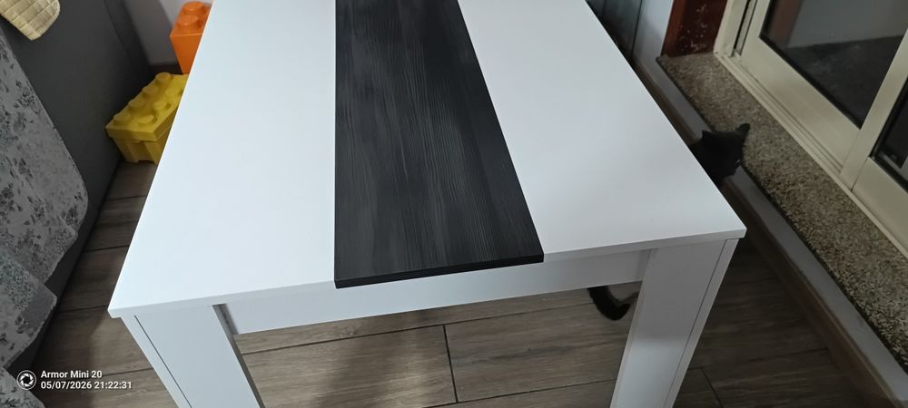 Mesa comforama vendo
