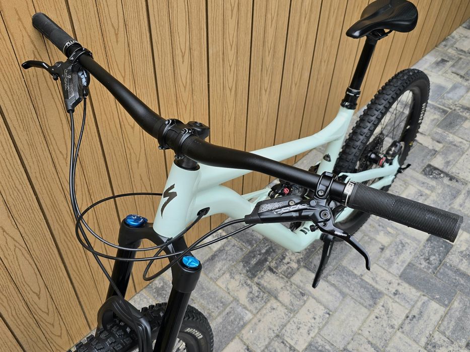 Двухпідвіс Enduro  Specialized Status 160