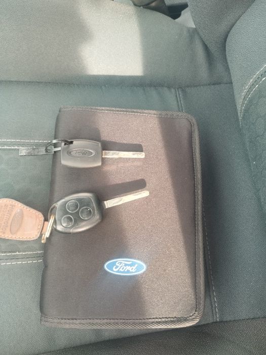 Vendo Ford Fiesta 1.2