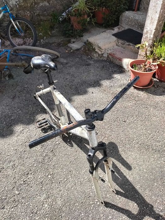 2 Bicicletas de montanha