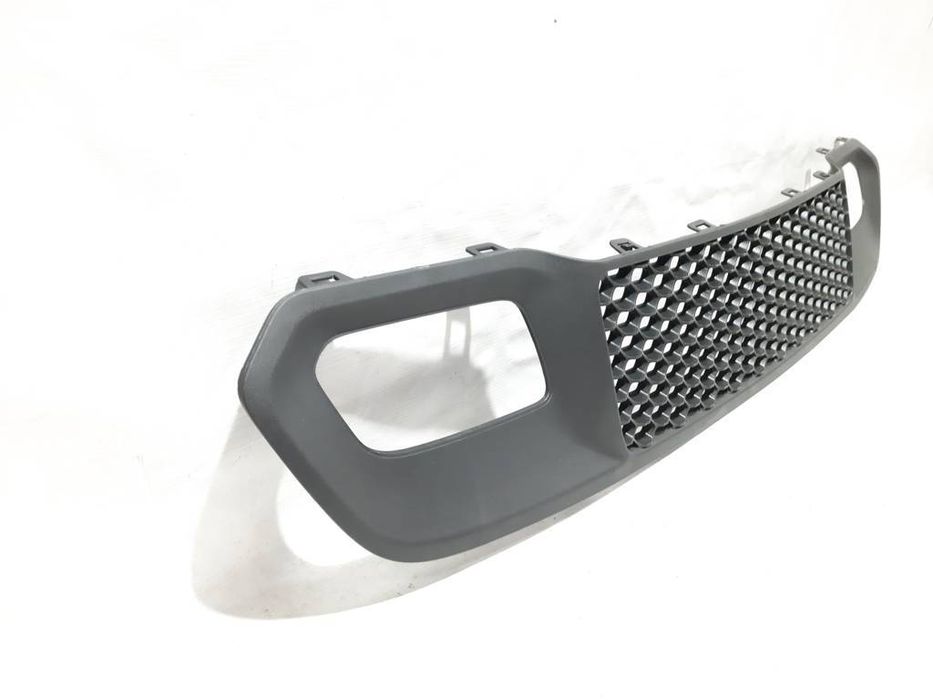 Решітка в бампер Jeep Grand Cherokee 2016-2021 68310773AB