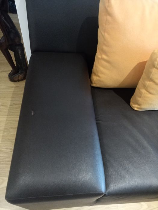 Sofá chaise longue castanho em  muito bom estado