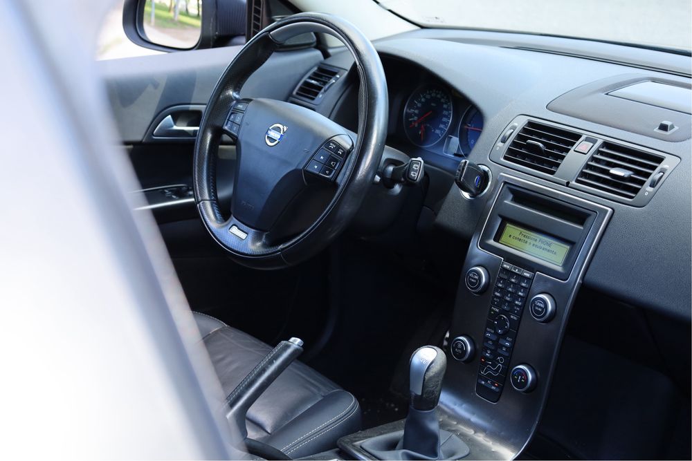 Volvo C30-1.6 115cv -R-DESIGN 2012