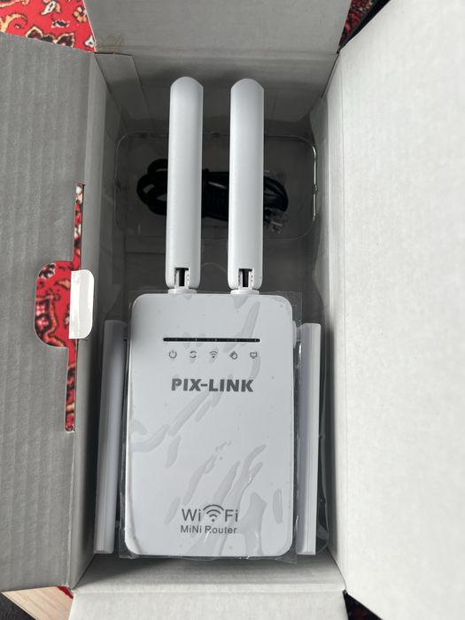 Wi-Fi репітер PIX-LINK LV-WR09