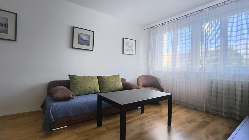 Zadbane mieszkanie 2 pokojowe na 1 piętrze