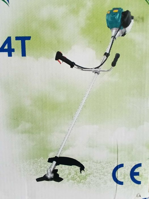 Мотокоса бензинова SADKO GTR-358-4T (1.7 л.с.)  Вес 8,3 кг