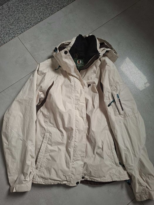 Kurtka peak performance