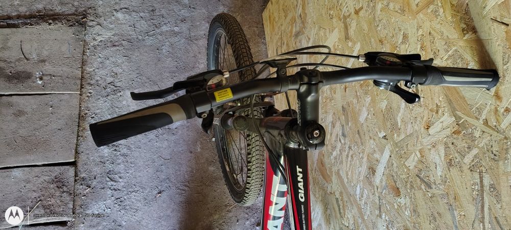 Продам гірський велосипед Giant Revel 4.