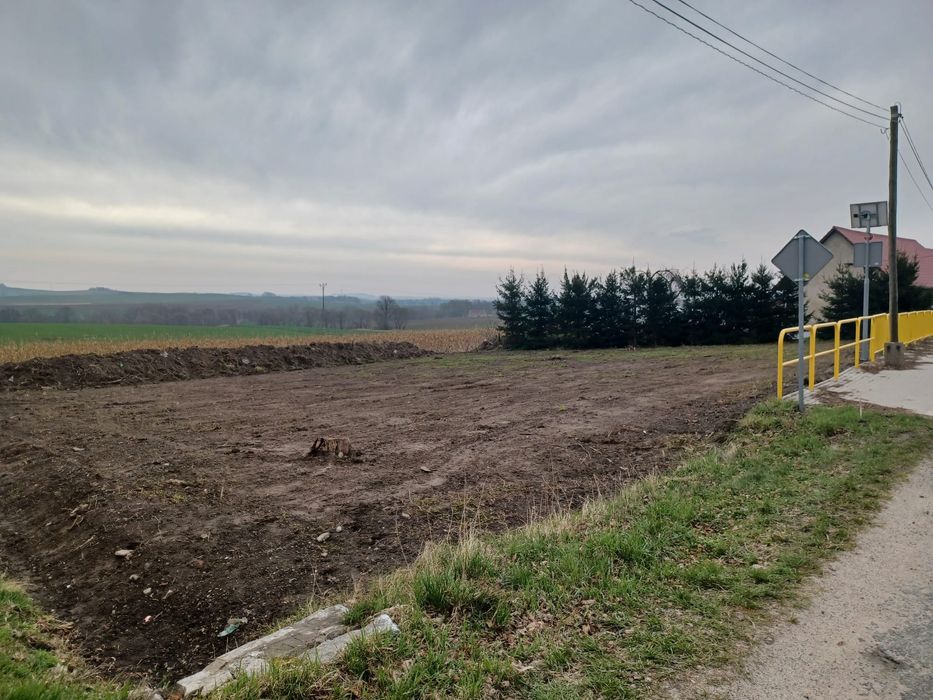 Sprzedam działkę budowlaną