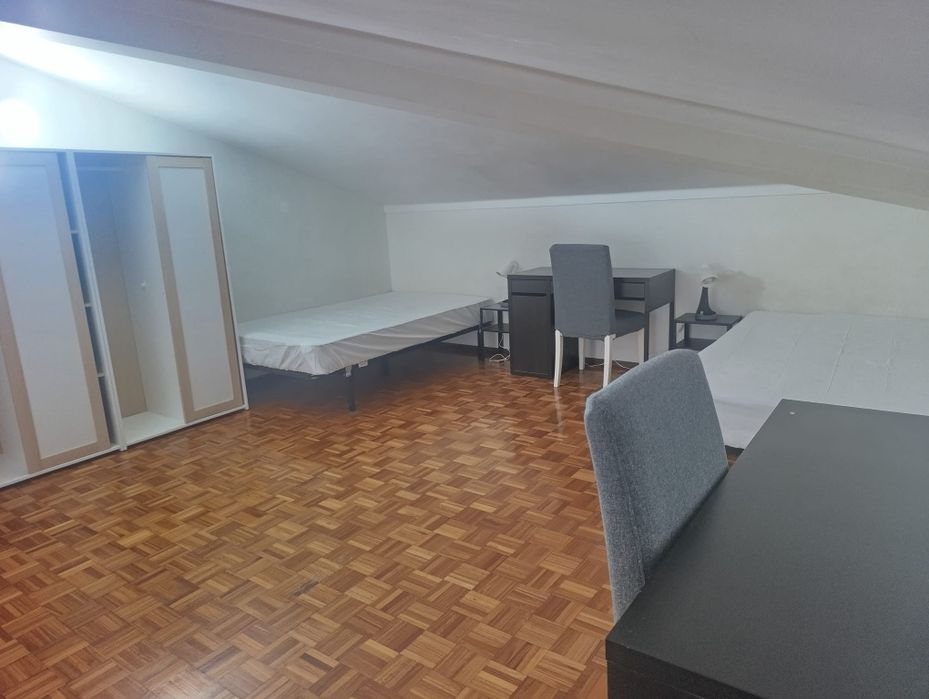 Alugo quarto Leiria