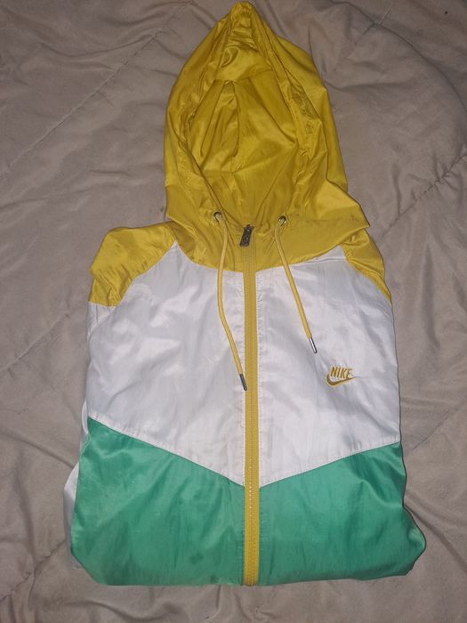 Casacos Adidas e Nike