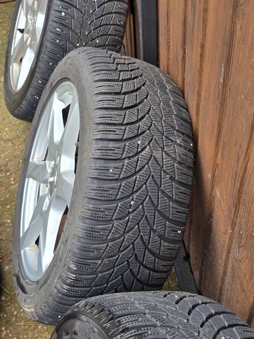 Felgi aluminiowe opony zima 17" Audi 5x112 225/50r17 7,5jx17h2 et45 8k0601025k
