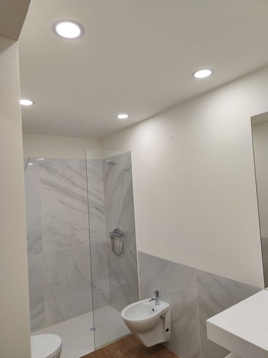 Eletricista Profissional - Serviços Elétricos em Geral.