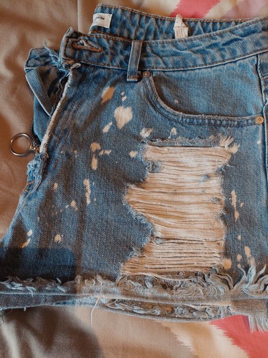 Calções de ganga stradivarius