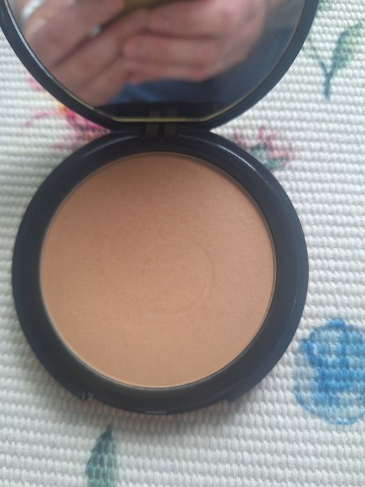 Puder oriflame giordani gold