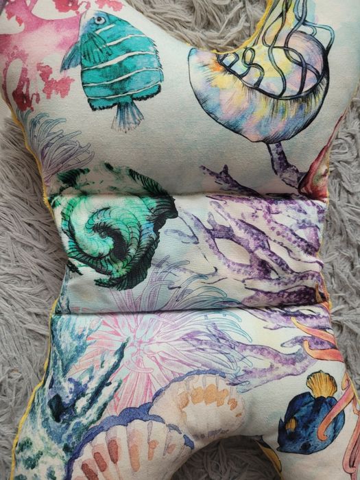 Poduszka antywstrząsowa dla noworodka