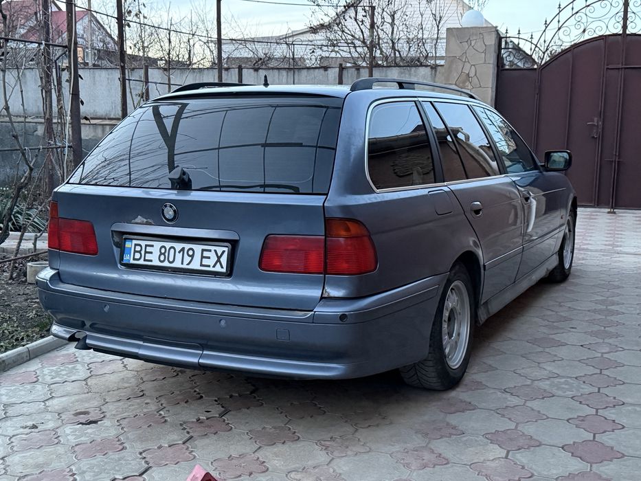 Продам BMW e39, 2.5 M57 , 2001 год