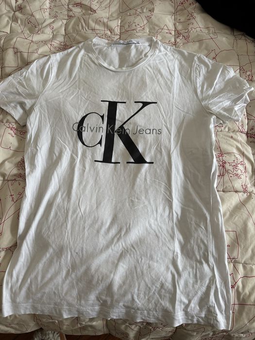 Tshirt calvin klein branca