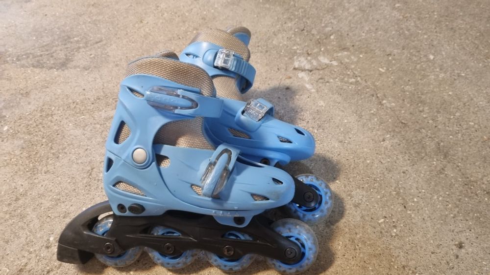 Patins em linha 30-33 com proteções