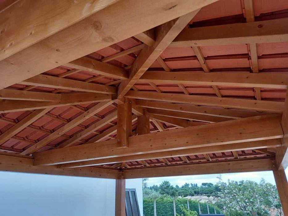 telheiro de madeira -  Madeira&Conforto