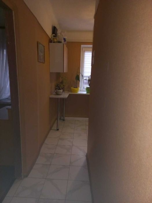 Продається 2 кімнатна квартира в районі 36699