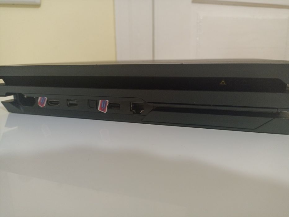 Playstation 4pro 1TB